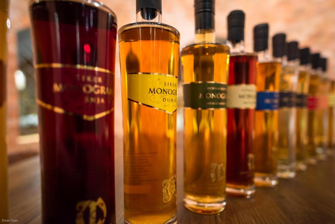 Hotel & Distillery Monogram Gradac  エクステリア 写真